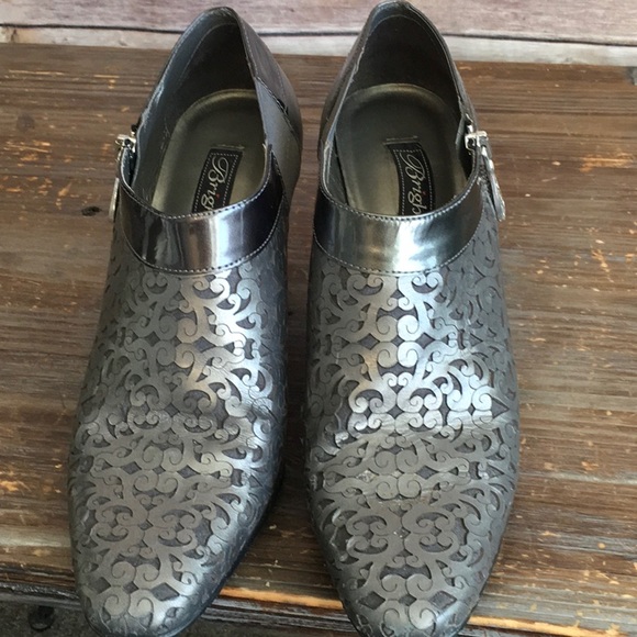 Brighton Rhythm Lazer Cut Lace Booties Size 8.5 - Picture 4 of 5